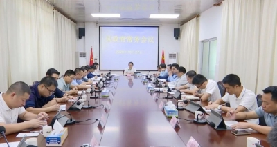 刘鸿涛：扎实抓好秋冬季疫情防控 奋力推动经济社会高质量发展