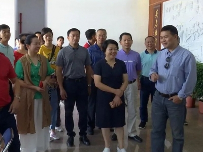 深圳市蕉岭商会考察团回乡参观考察：同叙乡情 共谋发展