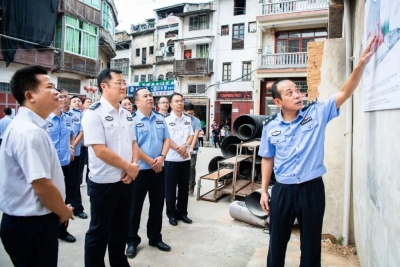 宁惠军调研大埔县工农革命政府公安局旧址修缮保护工作