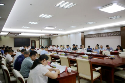 大埔县召开县委常委会会议