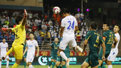 榜首大战双方1:1握手言和！梅州客家提前一轮跻身冲超组