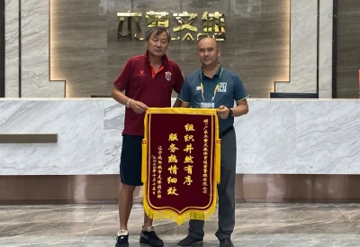 好暖！中甲梅州赛区球队留下各种“礼物”感谢梅州！