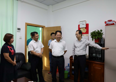 朱国城调研梅江区人大工作：围绕“一个中心”，抓好“两项工作”