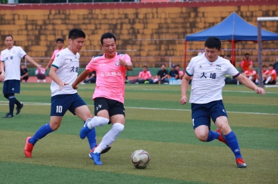 和风劲吹，大局未变！梅州市足球联赛第五轮战罢
