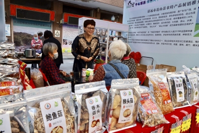 兴宁农特产品再度亮相天河！有多地道，来尝尝你就知道~