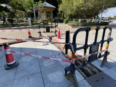 1月内11块排水沟盖板被偷，“张嘴”成陷阱！