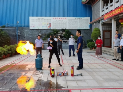 防患于未“燃”！梅州举行宗教场所消防安全工作专题讲座暨消防应急演练 