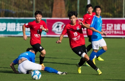 梅县竞技遭红点套餐，中冠首秀1-5不敌厦门鹭岛