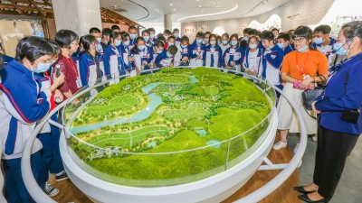 “研学”+旅游，蕉岭丘成桐国际会议中心成打卡热地