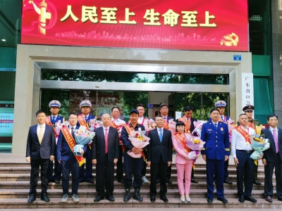 梅州一人获国字号殊荣！