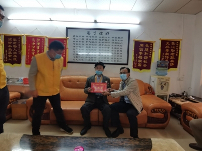 曾尚忠到梅江区走访慰问抗战老兵：推动全社会尊重英雄尊崇军人