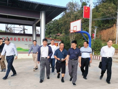 广州市政协姚建明副主席到兴宁调研指导脱贫攻坚