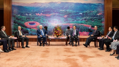 欧洲国家驻华使节团来梅考察：谋求务实合作，共享发展机遇