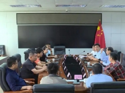 深圳企业考察团到丰顺考察农特产品发展情况