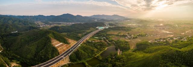 交通强国建设广东试点建设有了施工图，今年高速通车里程将破1万公里