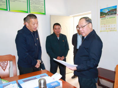 余其豹：全力推进乡村振兴、基层党建和村（社区）“两委”换届工作