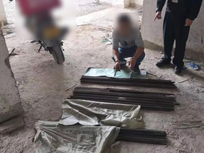 见“材”起意！梅城一男子化身“搬运工”，顺走1600多斤钢筋