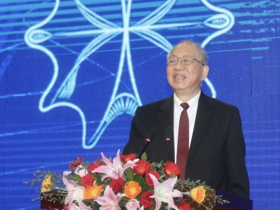 热度再升级！丘成桐院士《蕉岭国际会议中心揭幕志》被各大媒体转发