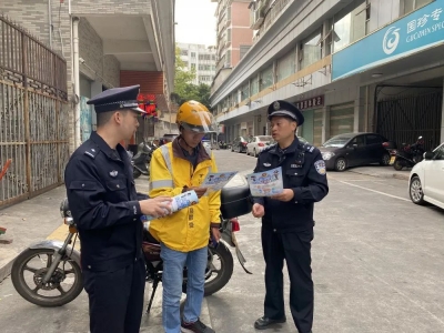 点赞！美团骑手化身“反诈使者” ，为客户送上一份“防骗”套餐~