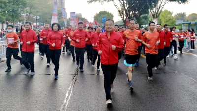 市委书记陈敏领跑！世界长寿之都梅州，跑起来！