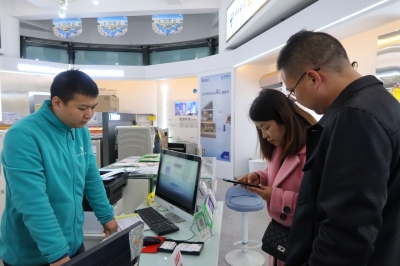 企业有贴心人，百姓有“薪”保障！梅江区送来就业创业服务“及时雨”