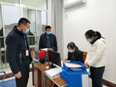 兴宁对部分进口冷链食品、药企和医疗机构等场所疫情防控落实情况开展抽查