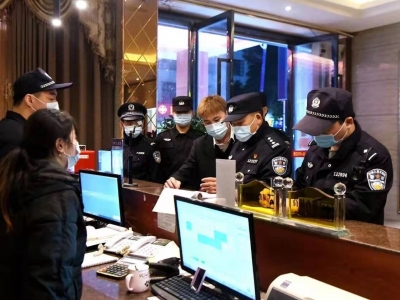 护航梅马迎元旦！五华公安开展安保维稳统一清查打击行动