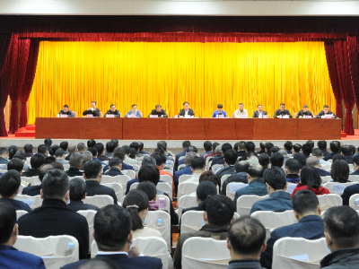 梅江区科级干部专题研讨班开班