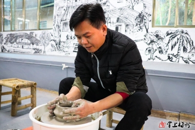 阴差阳错入“陶门”，看梅州第一届工艺美术大师余志宇的“艺术人生”！