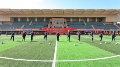 全国青训足球精英聚梅州！客家杯“一带一路”青少年足球邀请赛开赛