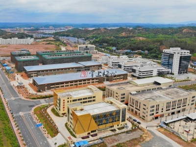 梅州2020成绩单丨实体经济回升有力！全年引进亿元以上项目111个