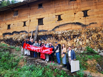 客家寻源 红色寻踪！深圳盐田美协、盐田画院来梅采风