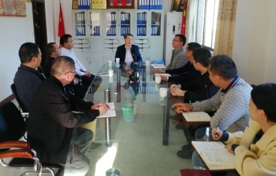 朱少辉率队到华阳镇、梅林镇调研督导村（社区）“两委”换届选举、森林防灭火、脱贫攻坚等工作