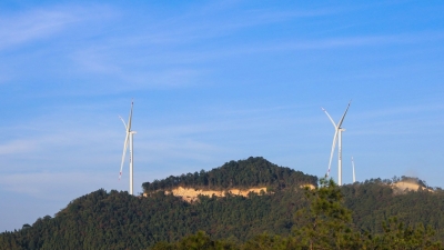 梅州首个风电项目并网投产！每年可提供清洁电能1亿千瓦时