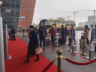 我市省人大代表抵穗报到！省十三届人大四次会议1月24日开幕
