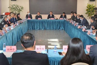 陈敏参加政协经济委员会组讨论：同心同德推动梅州高质量发展