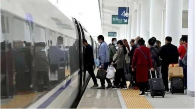 国家卫健委：春运期间非必要不出行 避免去密集场所