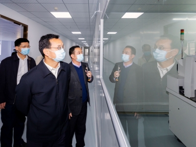 张爱军到梅州高新区和梅县区调研：落实企业主体责任 筑牢疫情防控和安全生产防线