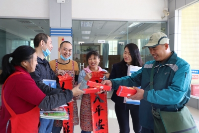 留在打工地过年！兴宁外来务工者收到这份“惊喜”，暖暖的很贴心~