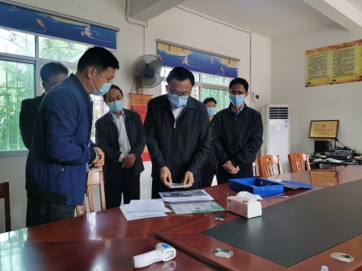 温向芳到梅县区督导农村地区疫情防控工作：从严从细从实 强化农村防疫责任