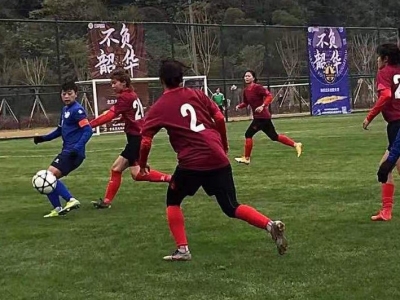 在冬训邀请赛上收获新年首场胜利！梅州客家女足更名后首次亮相