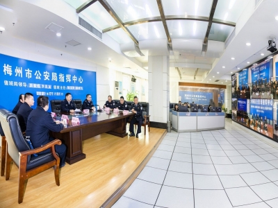 宁惠军调度检查元旦安保维稳工作