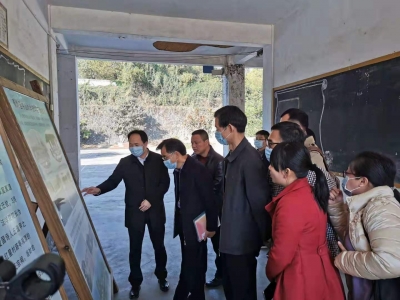 徐俊忠一行来梅考察抗战时期中山大学在梅州地区的办学遗址