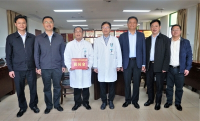 王庆利率队走访慰问梅州道德模范：发挥先进典型示范引领作用