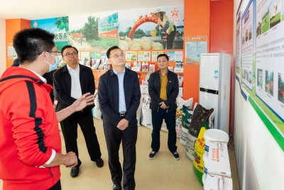 张爱军到市供销合作社调研：增强服务“三农”能力 助力乡村振兴