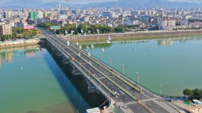 梅州V视丨2月6日零时起！嘉应大桥所有车道开放通行！