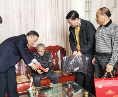 声声问候暖侨心 浓浓关怀显真情！梅州市侨联开展春节慰问活动