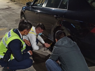 助力司乘解燃眉之急！这个收费站的服务暖人心...