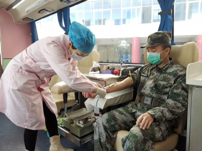 无偿献血奉献爱心！梅县区政府系统职工在行动~