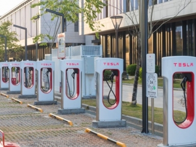 安装充电桩难过“物业关”？梅县一小区业主把物业给告了！